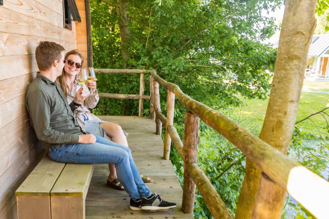 Boomhuis Met Optioneel Wellness - Vakantiepark De Schreiershoek Dokkum Luaran gambar
